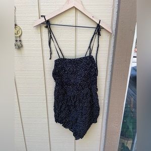 NWT tie strap smocked black polka dot romper